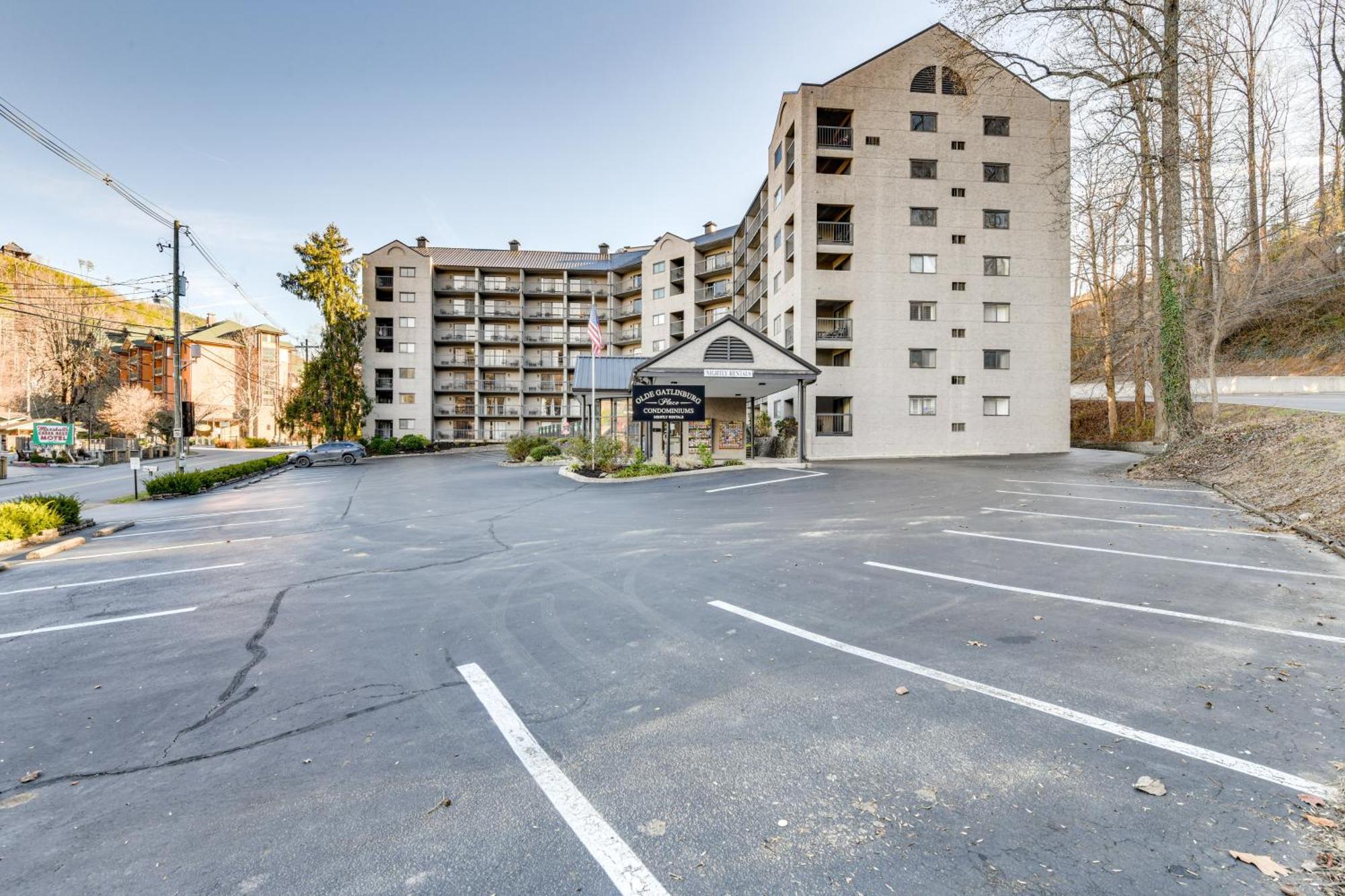 Downtown Gatlinburg Condo With Community Pool! Exterior foto